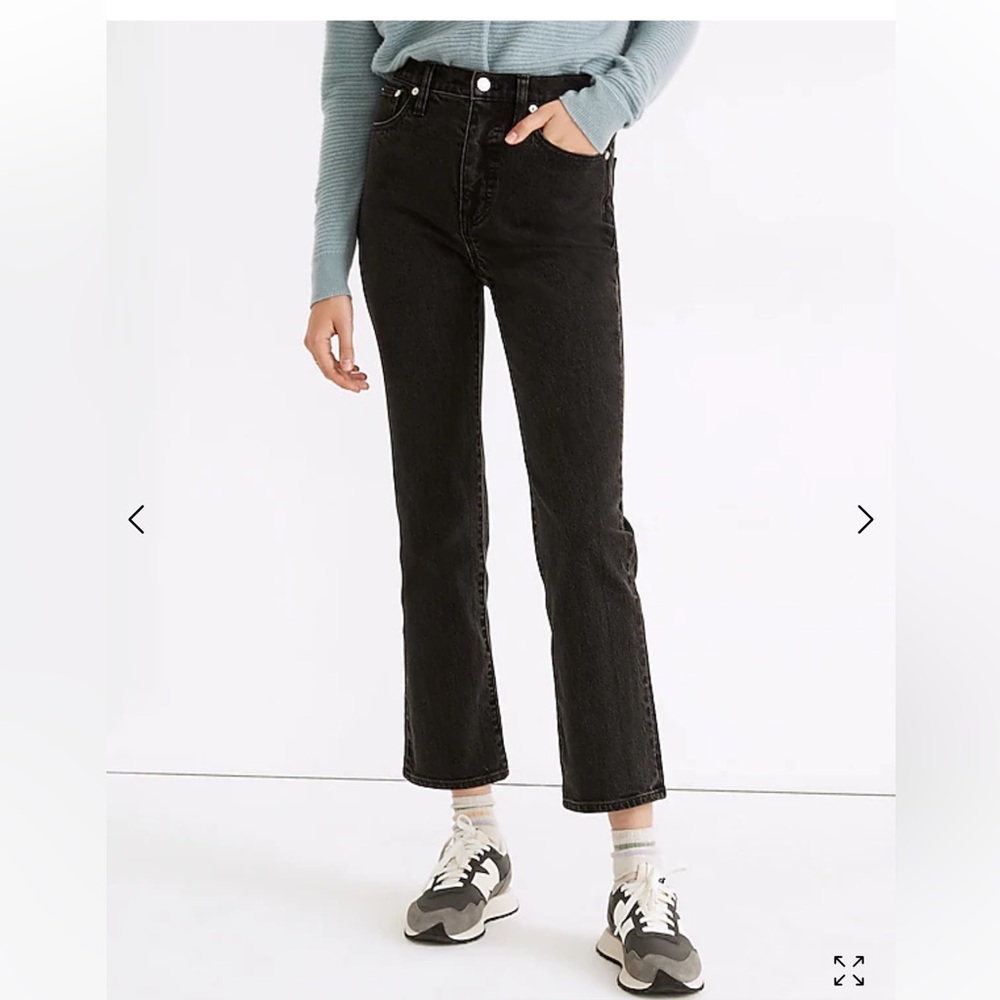 Madewell Slim Demi Boot Cut Lunar Wash Size 24